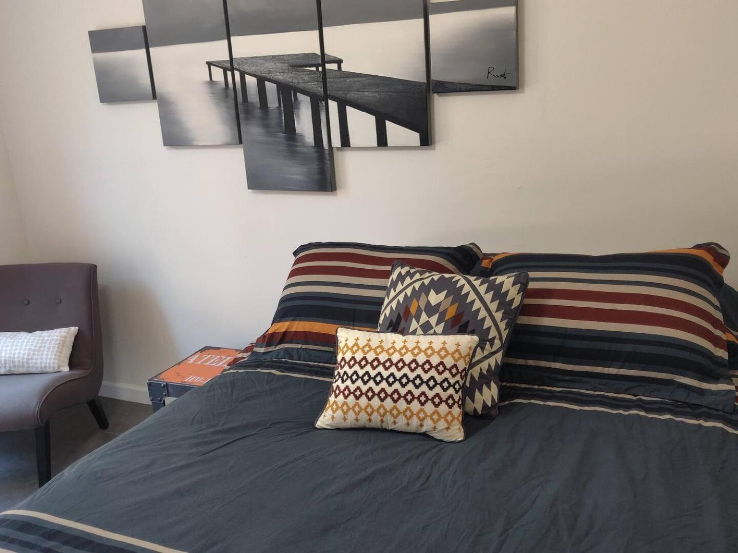 Private Room3 Own Entry Shared Bath One Guest Walk To Ucsd Сasa de vacaciones